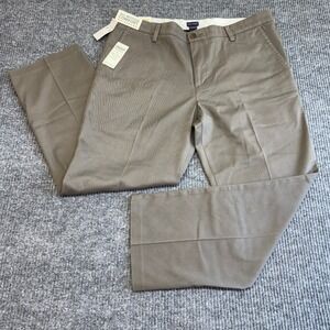 Dockers Khaki Straight Fit Pants Men's 38x30 Stretch Waistband Deep Pockets NWT